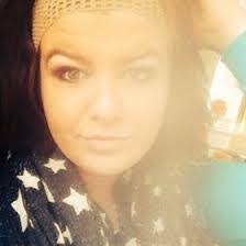 Anna Vanfossen's Instagram, Twitter & Facebook