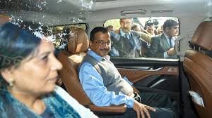 Delhi Court Summons CM Arvind Kejriwal's Wife Sunita Over Voter List  Allegations By BJP Leader Harish Khurana