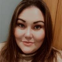 Abigail Pearson's Instagram, Twitter & Facebook