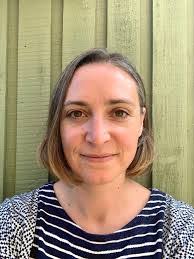 Helen Bryden's Instagram, Twitter & Facebook