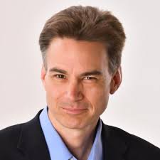 This Overlooked Travel Essential Is Now A 2025 Summer Must-Have