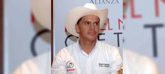 Add a bio, trivia, and more. Detienen En Nuevo Leon A Roberto Sandoval Exgobernador De Nayarit Revista Punto De Vista
