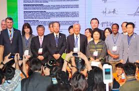 The forum brings together politicians, academics and prominent public figures to discuss current issues, and also includes a public q&a. æ¸¯ç£åŸŽå¸‚è«–å£‡è½å¹•é«˜é›„ä¿ƒæˆåˆä½œ2å¹´å¯¦è¸ ç¤¾æœƒ æ–°é ­æ®¼newtalk