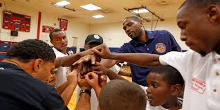 Elton Brand making sure his mom's work still helps others