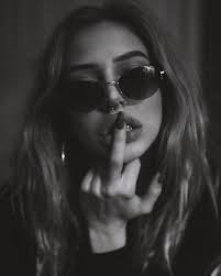 Aesthetic Black And White Instagram Profile Pictures 2 Am Vibes Selfportrait Bad Girl Aesthetic Portrait Photography Women Girl Photography Poses