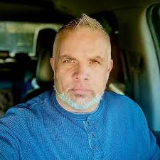 Do you think it could work if the #Ravens hired Joe Flacco to be Lamar's  backup?