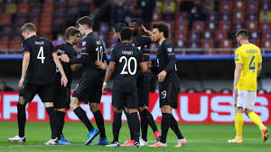 Iar csu craiova nu are nici măcar un om la lot, deși pe lista extinsă fuseseră nominalizați vlădoiu, screciu, cicâldău, câmpanu, a. Romania Vs Germany Football Match Report March 28 2021 Espn