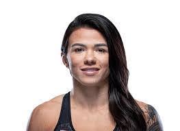 Desiree Nance's Instagram, Twitter & Facebook