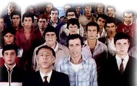 İnek şaban, güdük necmi, damat ferit, hafize ana, ve mahmut hoca gibi gönüllere taht. 5 Nesil Hababam Sinifi Ile Buyudu