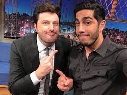 O humorista fala sobre as muitas lives que tem feito nos os convidados de danilo gentili no the noite são os humoristas lord vinheteiro e zé graça. Facebook