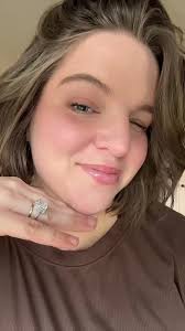 Stunning ELF Lip Oil Review and Tutorial