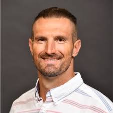 Brett Mackey's Instagram, Twitter & Facebook