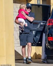 Karl stefanovic got distracted by chris hemsworth's beauty, and same. Fwi6mzdu5iqsom