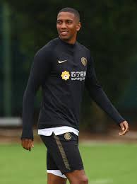 View the player profile of internazionale defender ashley young, including statistics and photos, on the official website of the premier league. Ryan On Twitter Ashley Young Is A Psychopath I Ve Never Known Someone Who Actually Decided To Be Bald For 10 Years When Their Hairline Was Perfectly Fine The Whole Time Https T Co Whcddnqn3w