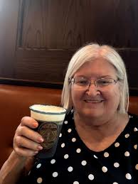 Why would someone sell low-quality shirts without discussing options?