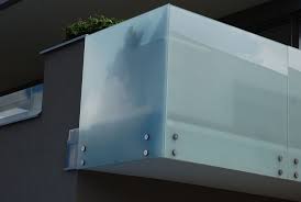 Glasgelander Milchglasoptik Und Punkthalter Wintergarten Schmidinger Terrassenverglasung Wintergarten Glas