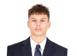 Simeon Harris's Instagram, Twitter & Facebook