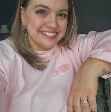 What are some good alternatives to regular chips for keto dieters?