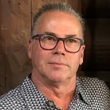 Scott Tweedy's Instagram, Twitter & Facebook