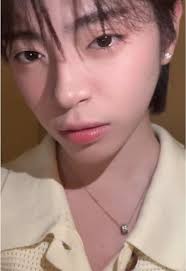 Desperate for Love: Single Content