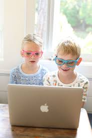 Blue Light Glasses For Kids In 2020 Blue Crush Screen Savers Babiators