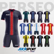 Vorrei che fosse fatto il kit della salernitana ed in particolare tutti quelli di serie b. Completo Calcio Gara Allenamento Perseo Store Ufficiale Italia Zeus Sport