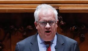 O anúncio foi feito por eduardo cabrita, no parlamento. Reforma Do Sef Arranca Em Janeiro Anuncia Cabrita Politica Correio Da Manha
