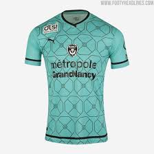 All france ligue 1 ream league kits has been updated here on our blog. Nancy 20 21 Home Away Kits Released Made In France Footy Headlines Home And Away Nancy Mens Tops