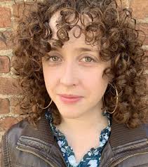 miCRo: "Dyke Litany" by Elizabeth Lindsey Rogers