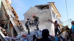 La magnitude de cette secousse tellurique dans cette zone très sismique dans l'ouest de la grèce, a été de 6,8 selon une première annonce de l'institut géologique américain usgs alors que. Grece Lesbos S Attaque Aux Reparations Des Degats Du Seisme Video Rt En Francais