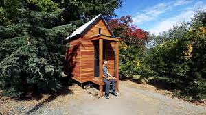 Jay Shafer S Designs And Builds A 5 000 Tiny House Tiny House Kits Building A Tiny House Building A Cabin