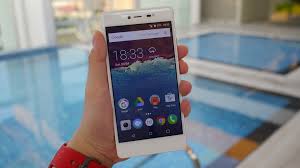 Wiko Fever 4G Review: Decent with some ...