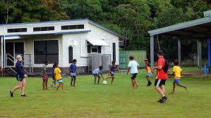 Jul 01, 2021 · the kangaroo burger at the lillipad cafe is called the gangurru, which is the traditional name for 'kangaroo' in the guugu yimithirr region. Rabbitohs Visit Isolated Aboriginal Community Rabbitohs