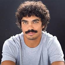 Oakley Cox's Instagram, Twitter & Facebook