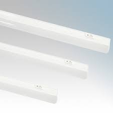 Metal low profile fluorescent cabinet light. Greenbrook Ucled16cw Libra White All Polycarbonate Led Under Cabinet Link Light With Opal Diffuser Mains Lead