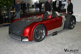 The State Of The Art Multi Featured Gsx R 4 Concept Car Is An Ultra Light One Of A Kind Vehicle Utilizing Suzuki S Motorcycle Ex Suzuki Gsx Suzuki Gsxr Suzuki