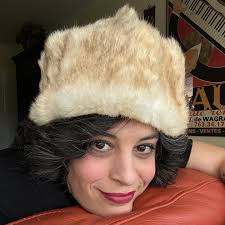 Text Me Back!!! with Lindy and Meagan