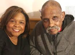 Kim Pyatt's Instagram, Twitter & Facebook