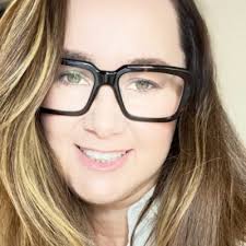 Nice surprise today, DHL just delivered my Executive-MBA certificate. 2  years of hard work here in my hands 😁