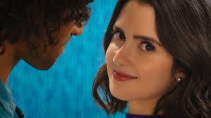 Emma Couch's Instagram, Twitter & Facebook