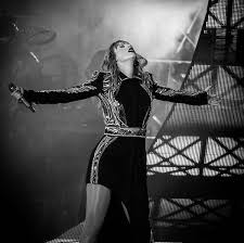 Taylor swift is the best singer ever! Taylor Swift Black And White Reputation And Reputation Tour Image 6077550 On Favim Com