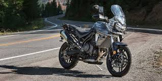 Fully equipped for long adventures with technology that adds improved handling and opens up whole new horizons, this is the tiger taken to a different level. The All New 2018 Triumph Tiger 800 Range Brings Big Changes To A Middleweight Favorite Cycle World