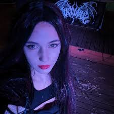 Emily Hamilton-Cook (@emily_hamilton.cook) • Instagram photos and videos