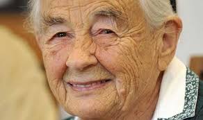 Maria's lifes story: The last of the The Sound of Music's von Trapp family  dies