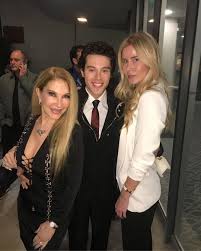 Mari Allende Oficial