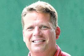 Shane Griggs's Instagram, Twitter & Facebook