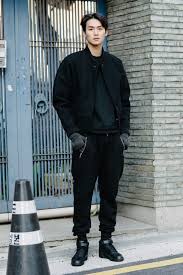 Really Into Bomber Jackets The Bigger And More Oversized The Better Asian Men Fashion Black Outfit Men Mens Street Style