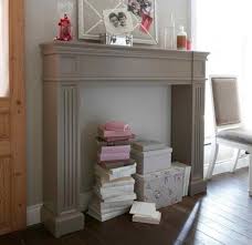 Kaminkonsole Dekorieren Grau Shabby Bucher Boxen Kaminkonsole Haus Deko Kamin Dekor