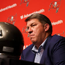 Eagles' Howie Roseman, Bucs' Jason Licht: fast friends, thriving GMs