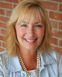 Jenny Preston's Instagram, Twitter & Facebook